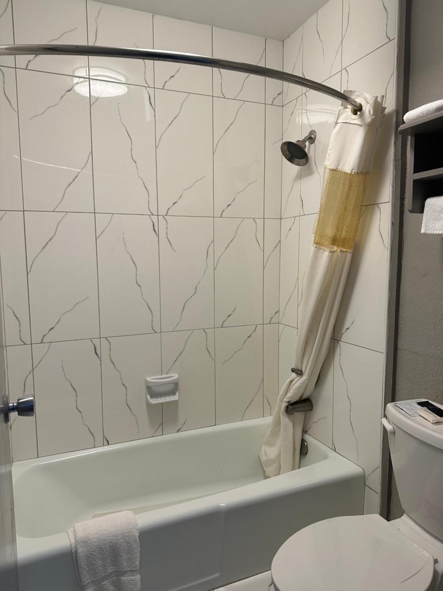Executive Inn Locust Grove By Capital O Extérieur photo